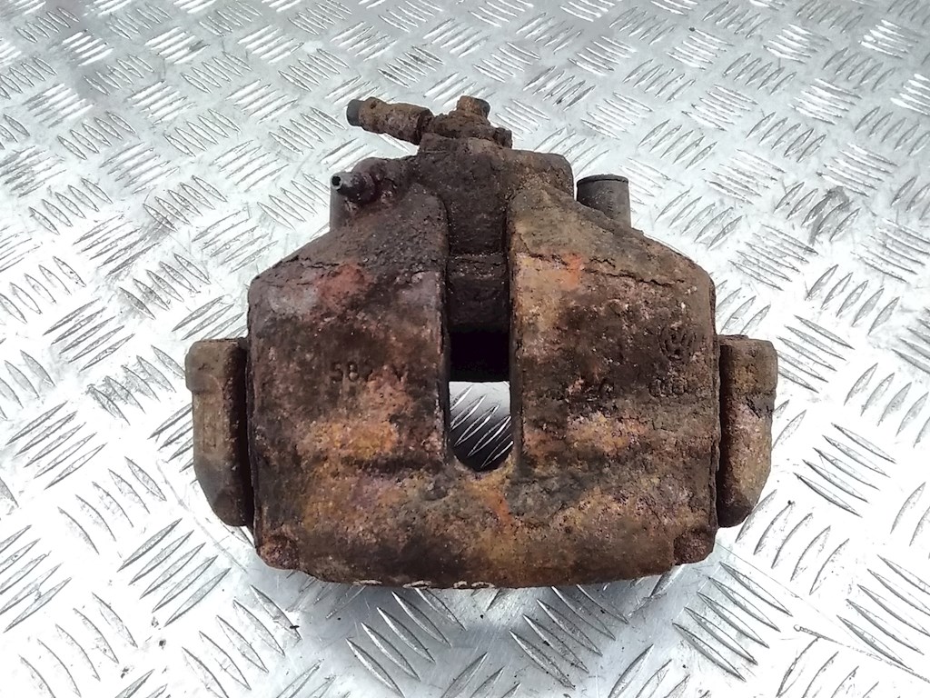 Суппорт передний правый VOLKSWAGEN Eos 2006-2015