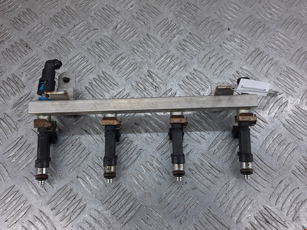 Форсунка дизельная электрическая OPEL Corsa D 2006-2014