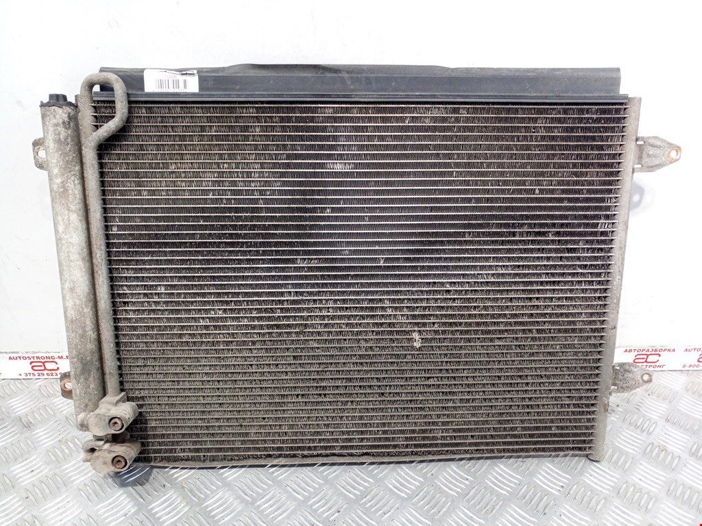 Радиатор кондиционера VOLKSWAGEN Passat B6 2005-2011