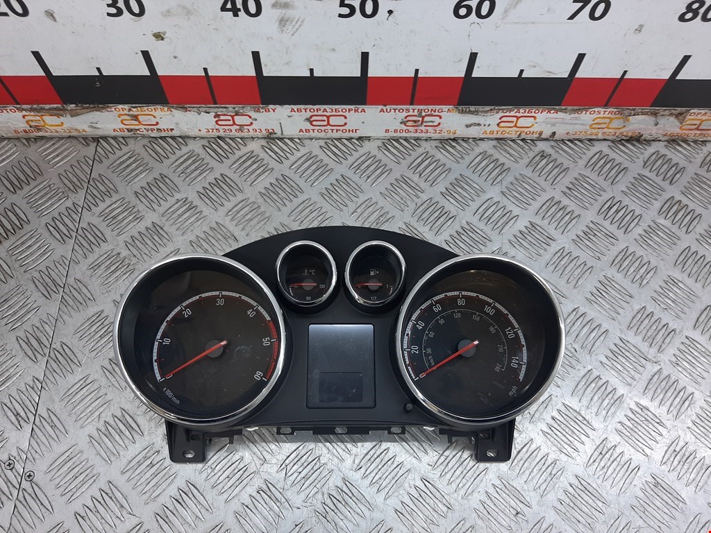 Панель приборов (щиток) OPEL Meriva B 2010-2018
