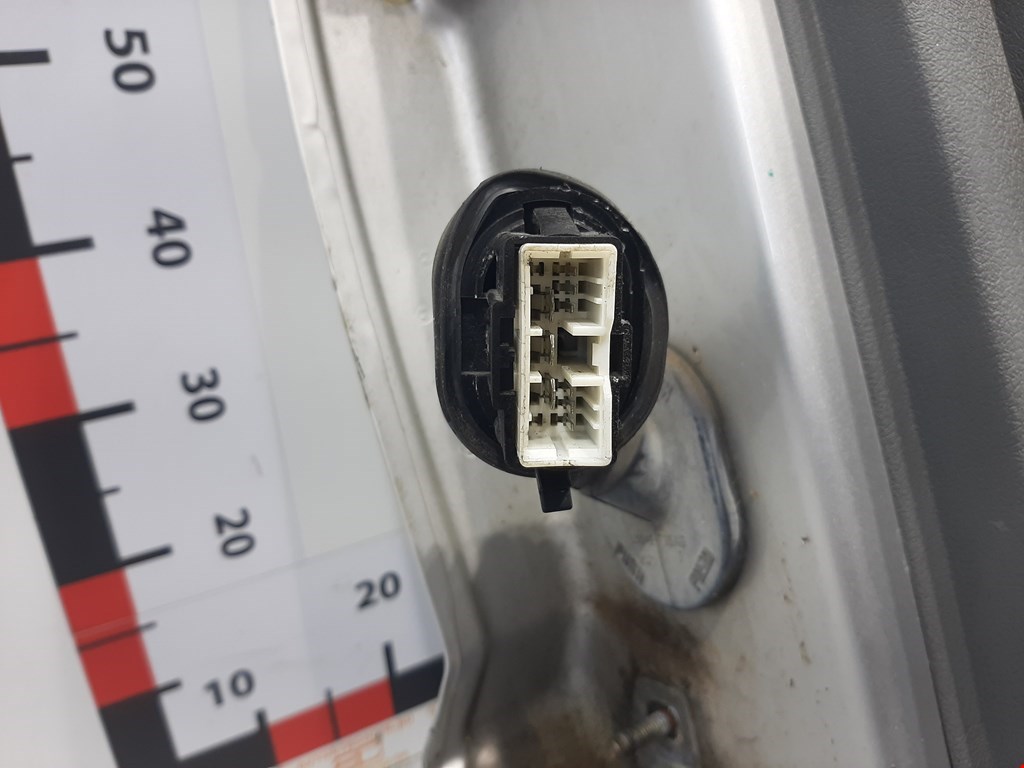 Дверь задняя правая JEEP Grand Cherokee WK 2004-2010