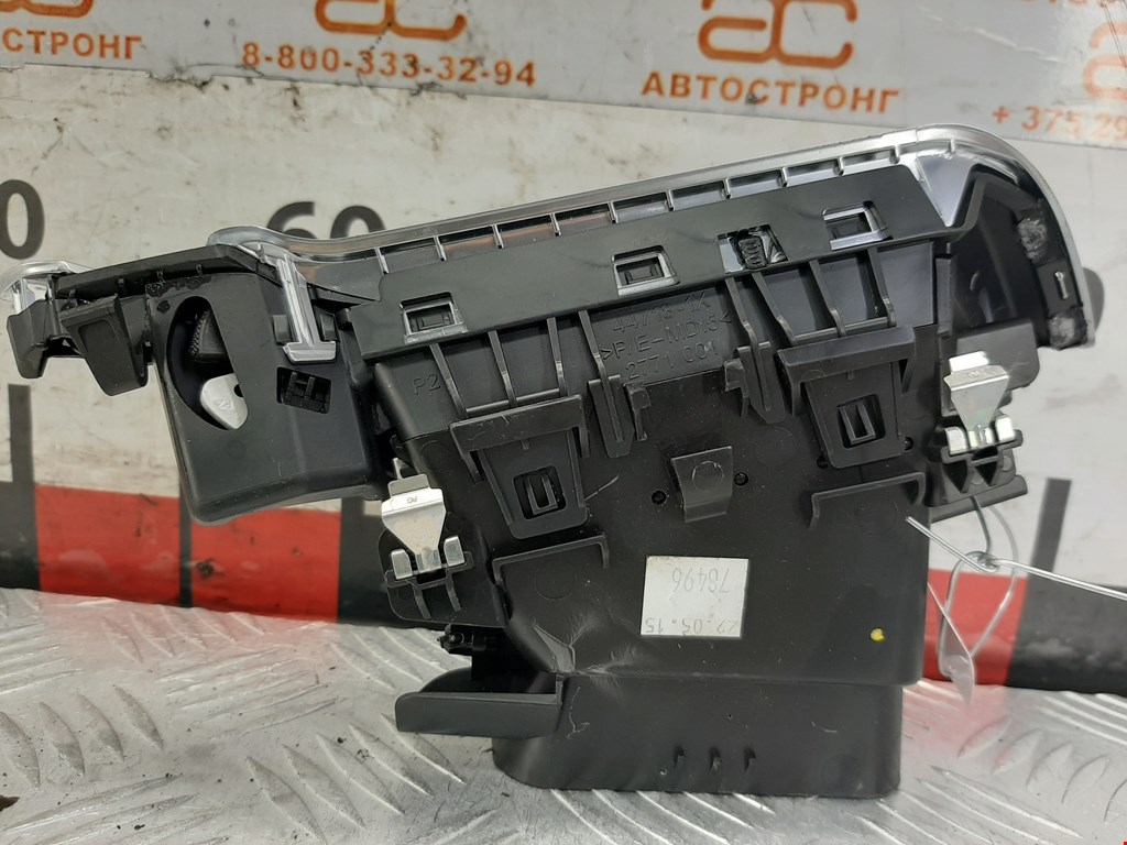 Дефлектор воздушный PEUGEOT 208 2012-2019