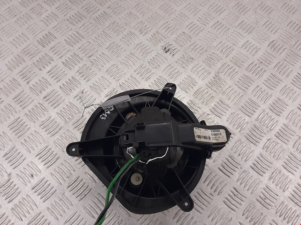 Моторчик (мотор) отопителя салона JEEP Grand Cherokee WK 2004-2010