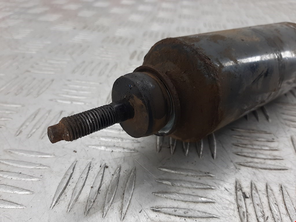 Амортизатор задний левый MAZDA BT-50 2006-2011