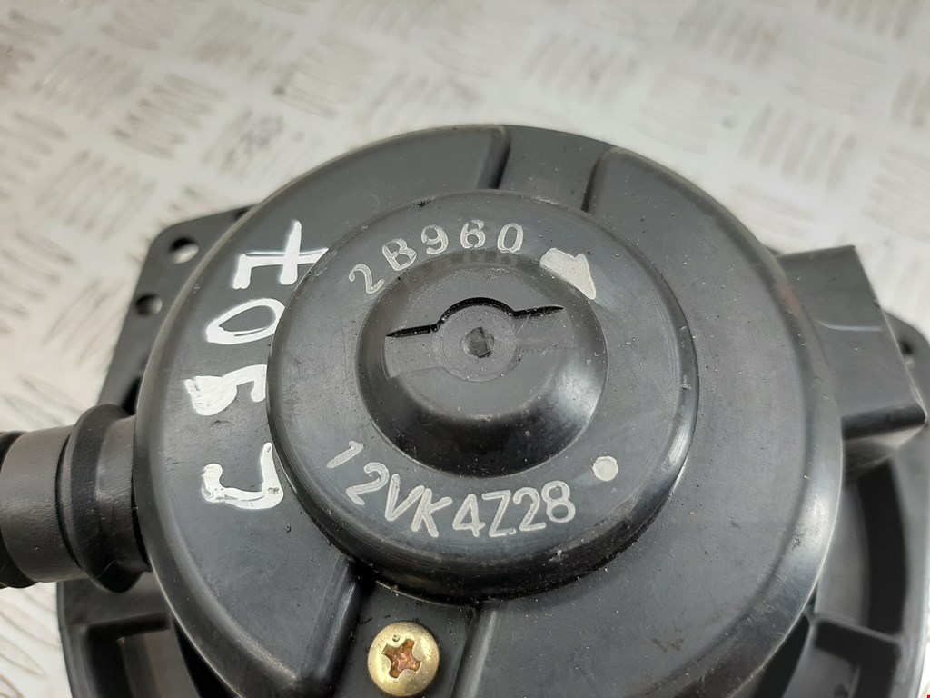 Моторчик (мотор) отопителя салона MITSUBISHI Pajero Sport 1998-2008