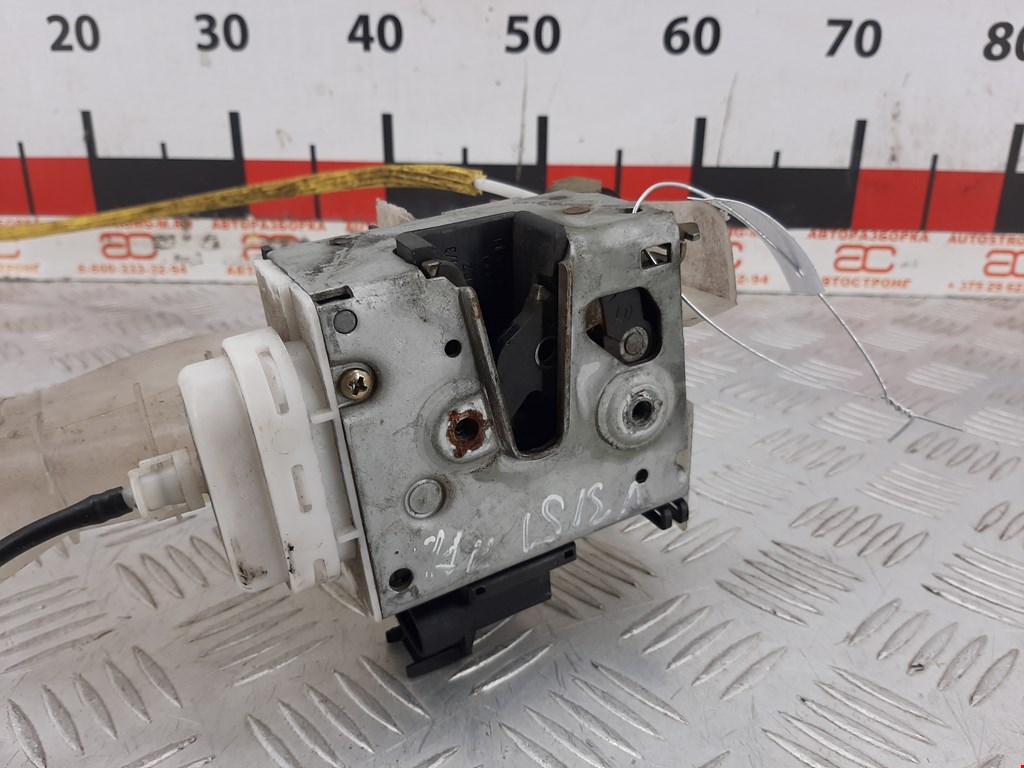 Замок двери передней правой AUDI A3 8L 1996-2003