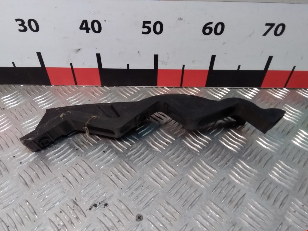 Кронштейн переднего бампера левый VOLKSWAGEN Passat B6 2005-2011