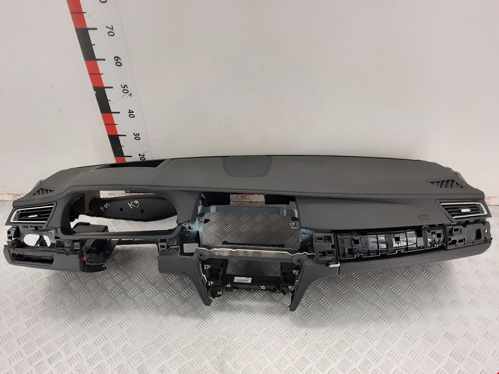 Торпедо BMW 7er 7 серия F01/F02/F04 2008-2015