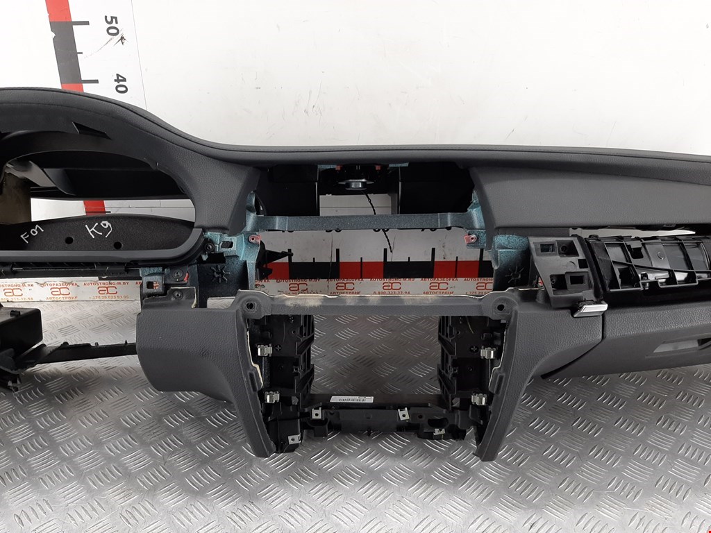 Торпедо BMW 7er 7 серия F01/F02/F04 2008-2015