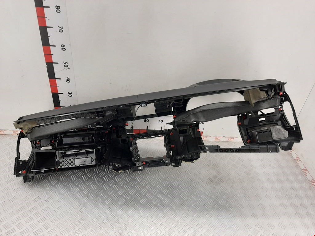 Торпедо BMW 7er 7 серия F01/F02/F04 2008-2015