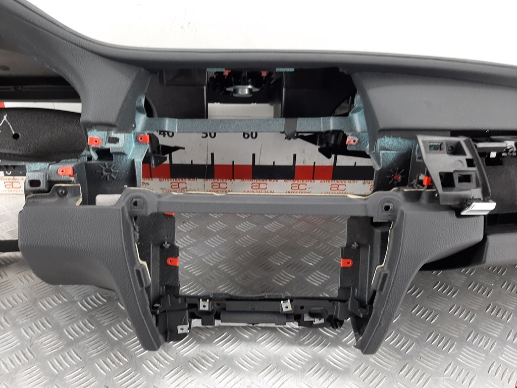 Торпедо BMW 7er 7 серия F01/F02/F04 2008-2015