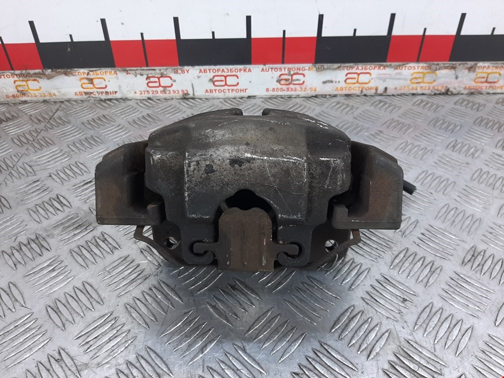 Суппорт передний правый BMW 5er 5 серия F10/F11/F07 2009-2017