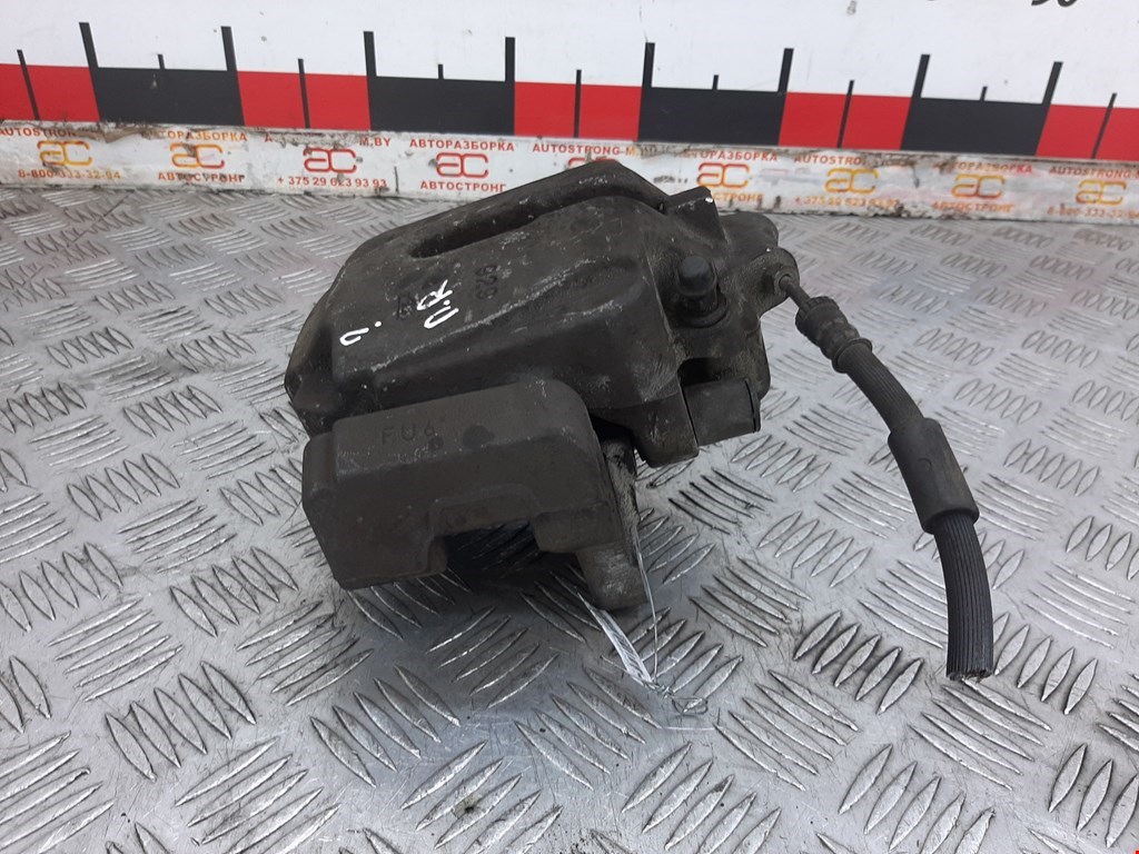 Суппорт передний правый BMW 5er 5 серия F10/F11/F07 2009-2017