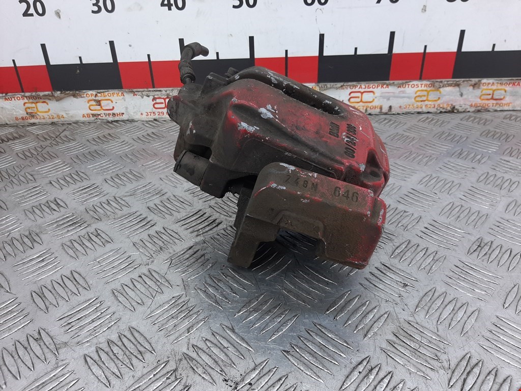 Суппорт передний правый BMW 5er 5 серия F10/F11/F07 2009-2017