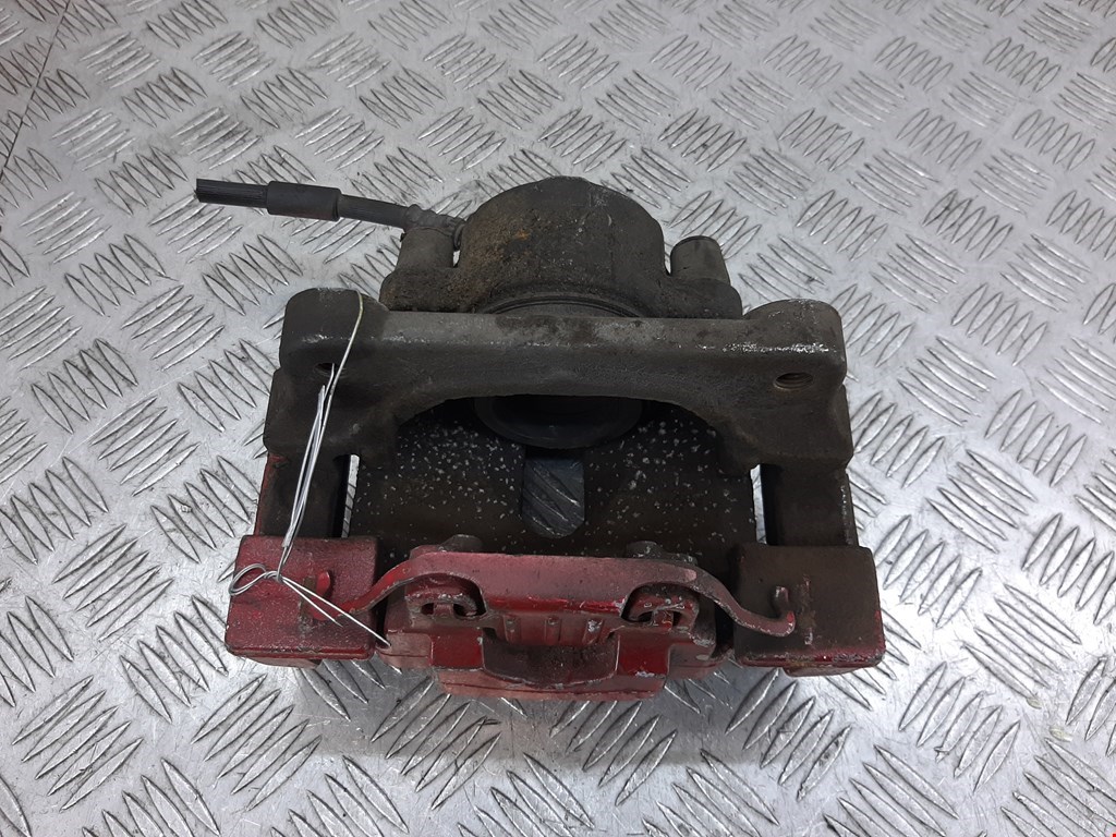 Суппорт передний правый BMW 5er 5 серия F10/F11/F07 2009-2017