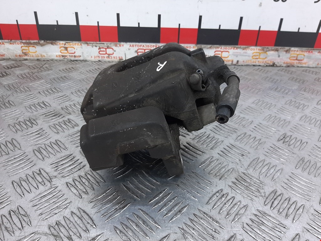 Суппорт передний правый BMW 5er 5 серия F10/F11/F07 2009-2017