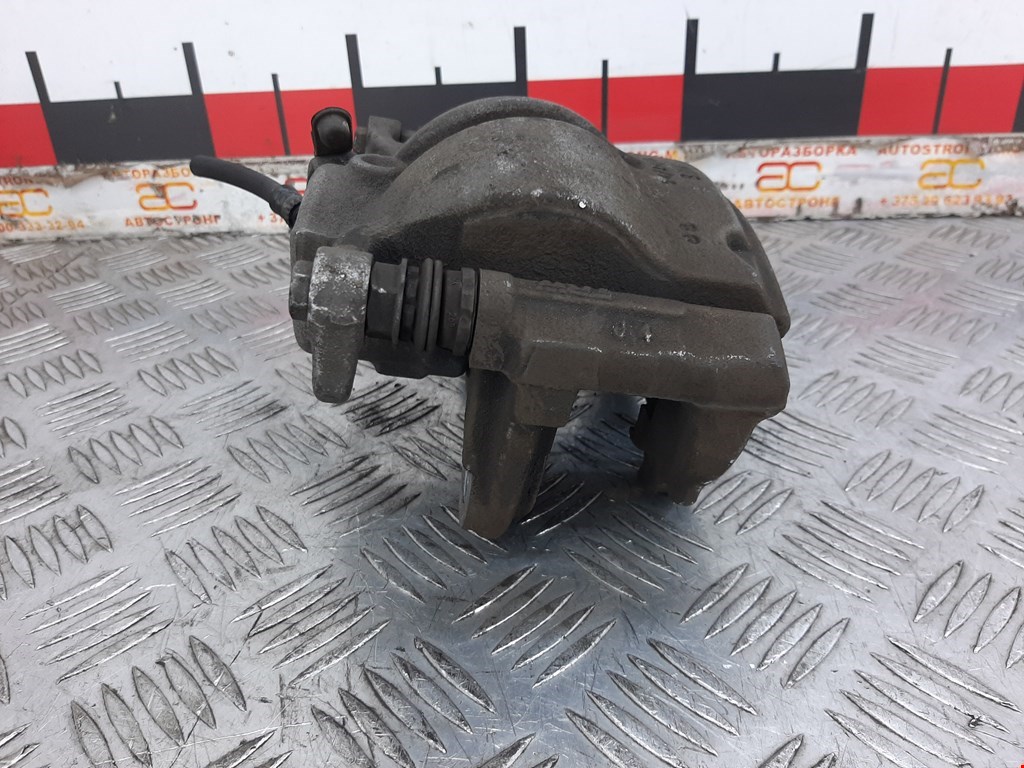 Суппорт передний левый MINI Clubman Estate F54 2016-н.в.