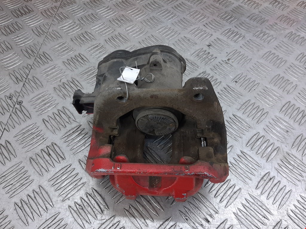 Суппорт задний правый BMW 5er 5 серия F10/F11/F07 2009-2017