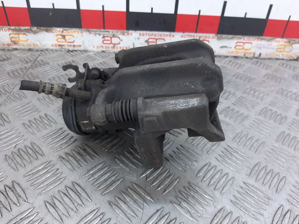 Суппорт задний правый BMW 5er 5 серия F10/F11/F07 2009-2017