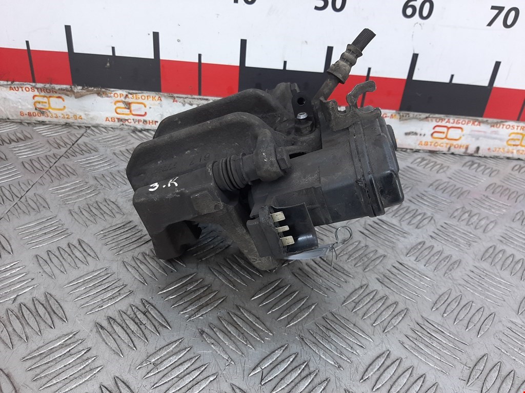 Суппорт задний правый BMW 5er 5 серия F10/F11/F07 2009-2017