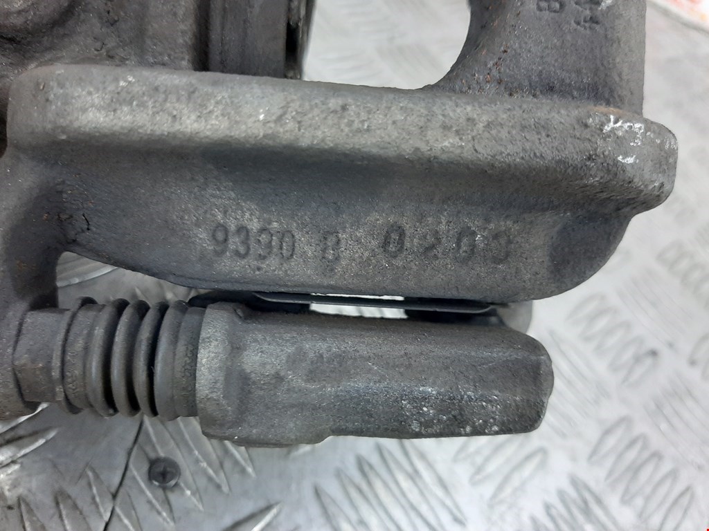 Суппорт задний правый BMW 5er 5 серия F10/F11/F07 2009-2017