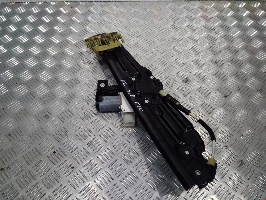 Стеклоподъемник задний правый BMW 5er 5 серия F10/F11/F07 2009-2017