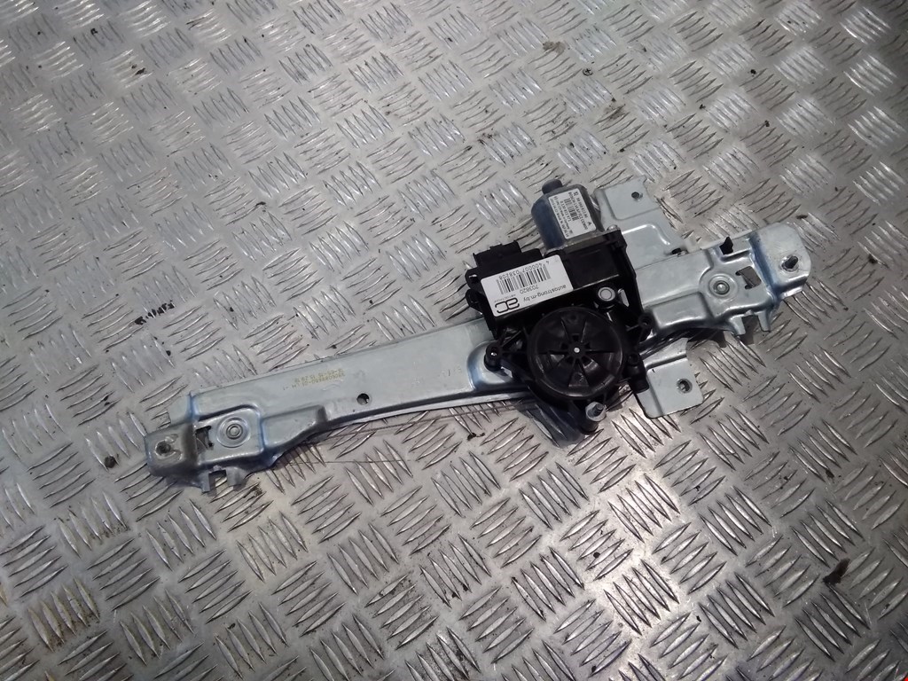 Стеклоподъемник задний левый PEUGEOT 208 2012-2019