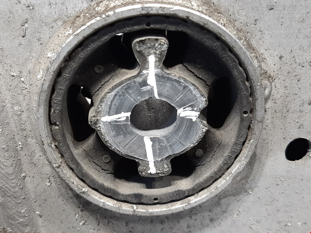 Балка задняя BMW 5er 5 серия F10/F11/F07 2009-2017