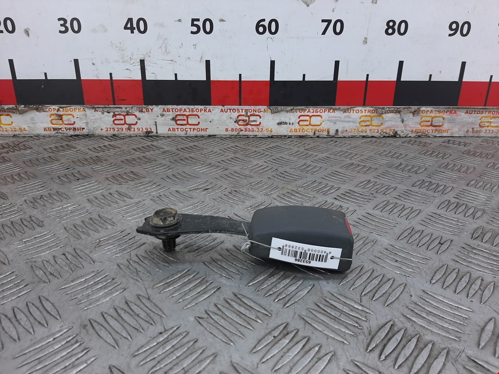 Замок ремня безопасности (преднатяжитель ремня безопасности) Mitsubishi Pajero Sport 1 (1998-2008)