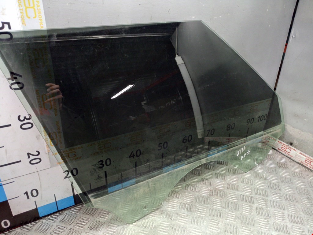 Стекло двери переднее правое MINI Clubman Estate F54 2016-н.в.