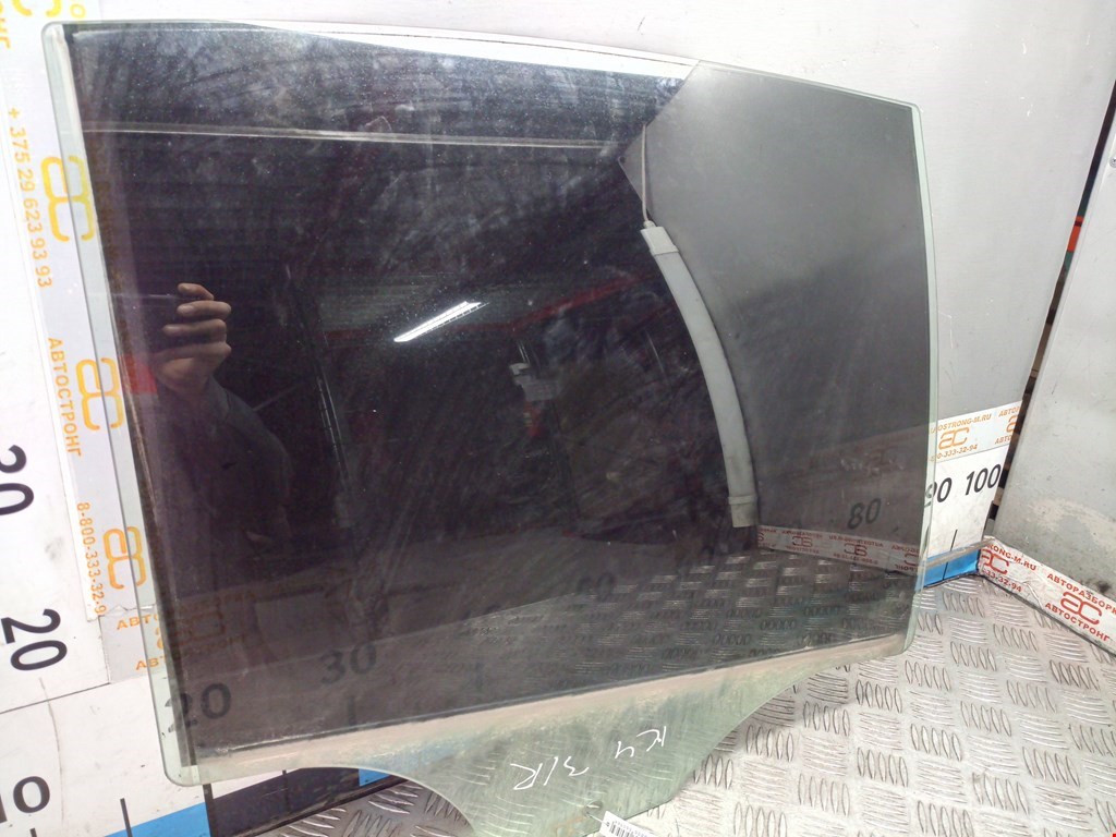 Стекло двери заднее правое BMW 5er 5 серия F10/F11/F07 2009-2017