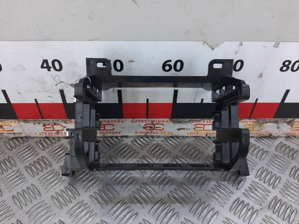 Рамка магнитолы BMW 7er 7 серия F01/F02/F04 2008-2015