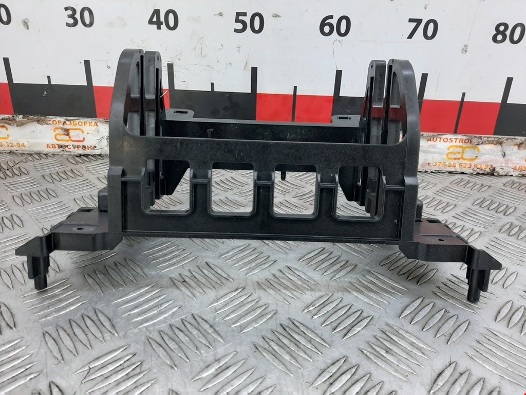 Рамка магнитолы BMW 7er 7 серия F01/F02/F04 2008-2015