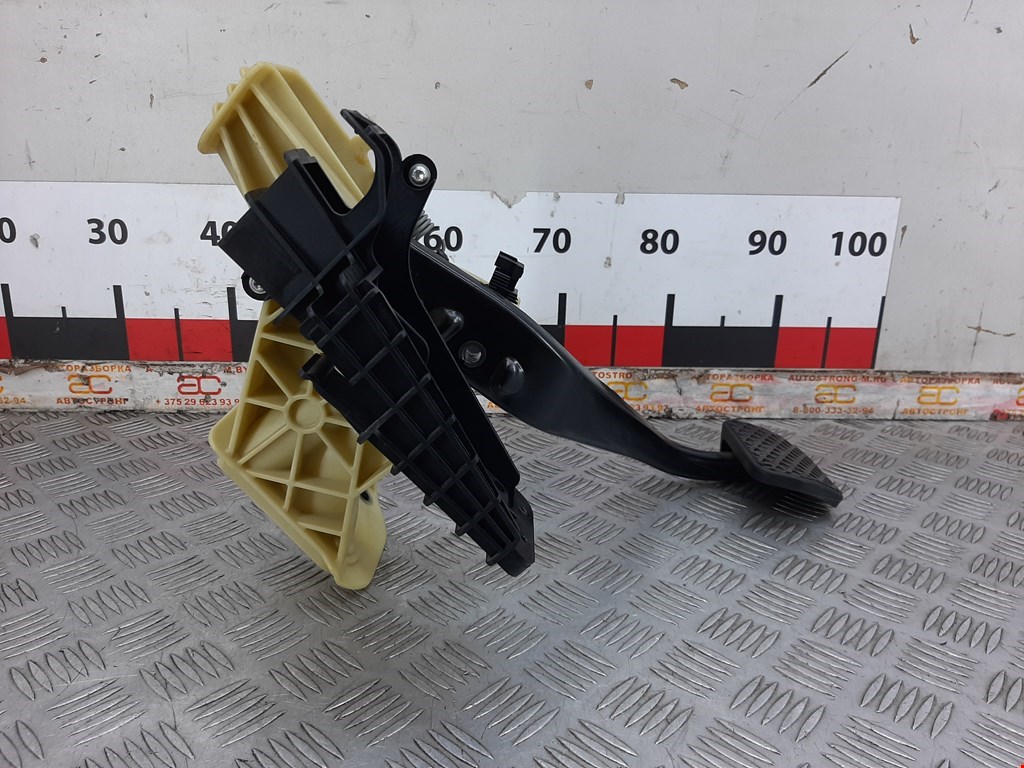 Педаль тормоза BMW 5er 5 серия F10/F11/F07 2009-2017