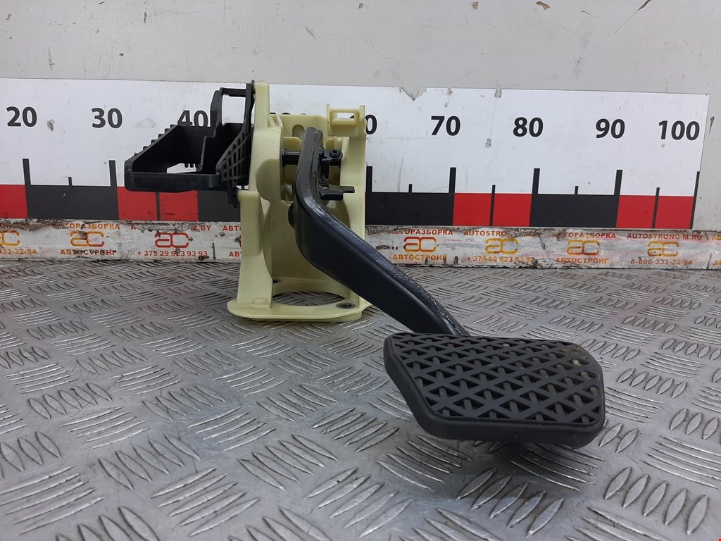 Педаль тормоза BMW 5er 5 серия F10/F11/F07 2009-2017