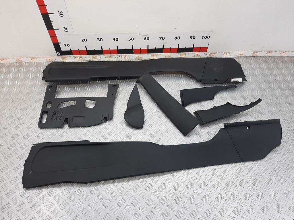 Накладка декоративная на кулису (рамка рычага КПП) Mini Cooper D Clubman (F54) (2015-2023)