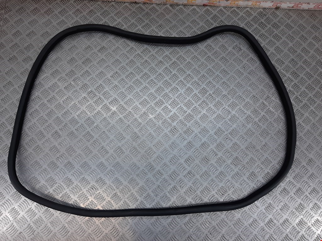 Уплотнитель двери BMW 5er 5 серия F10/F11/F07 2009-2017