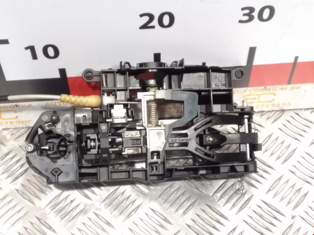 Ручка двери передней наружная правая BMW 5er 5 серия F10/F11/F07 2009-2017