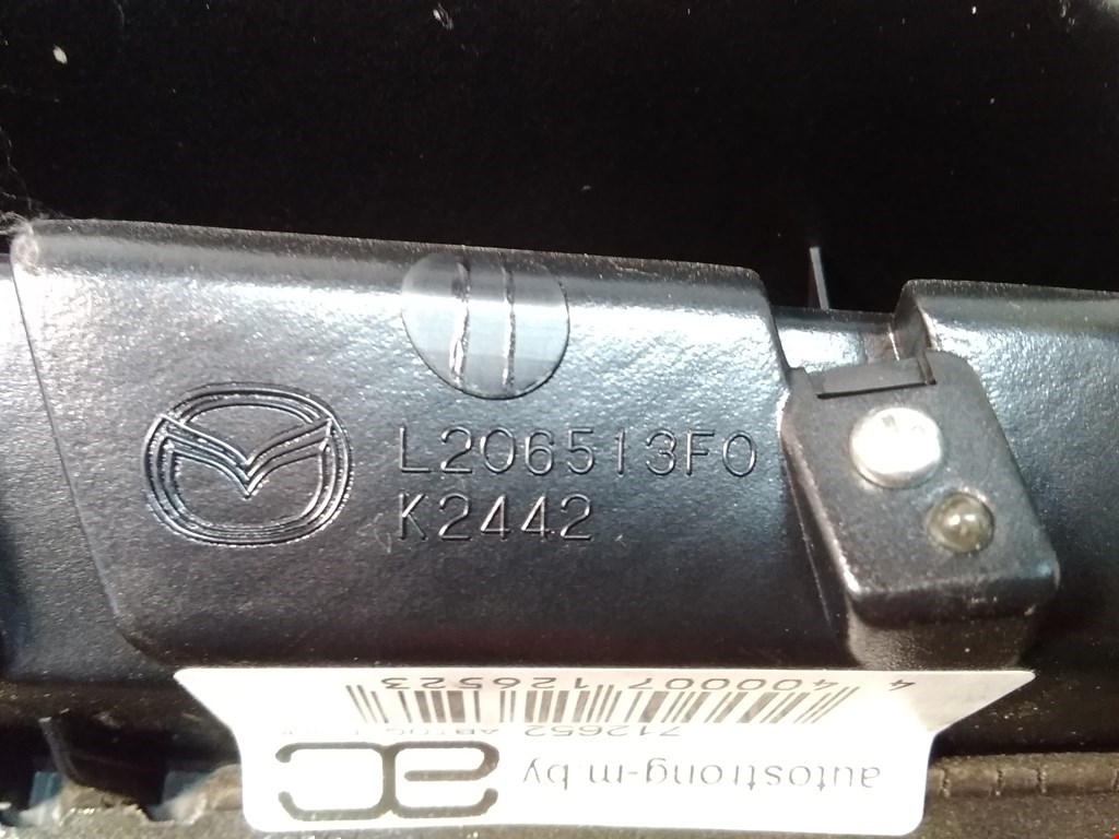 Фонарь задний внутренний правый MAZDA MPV LY 2006-2016