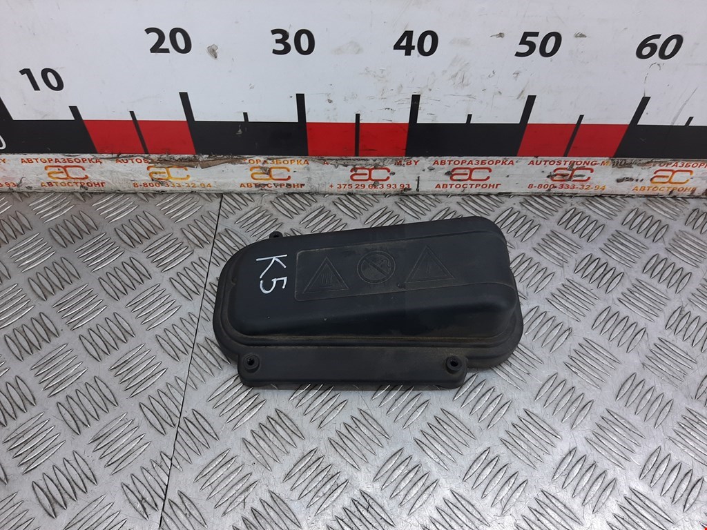 Датчик уровня в бачок омывателя BMW 5er 5 серия F10/F11/F07 2009-2017