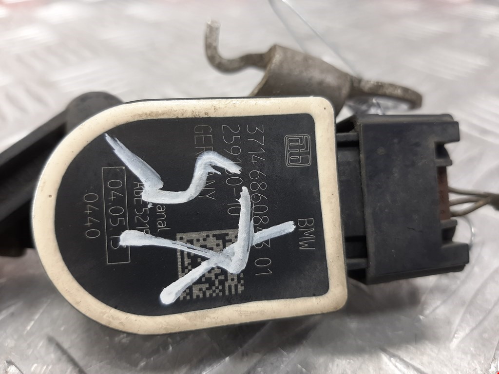 Датчик регулировки дорожного просвета BMW 5er 5 серия F10/F11/F07 2009-2017
