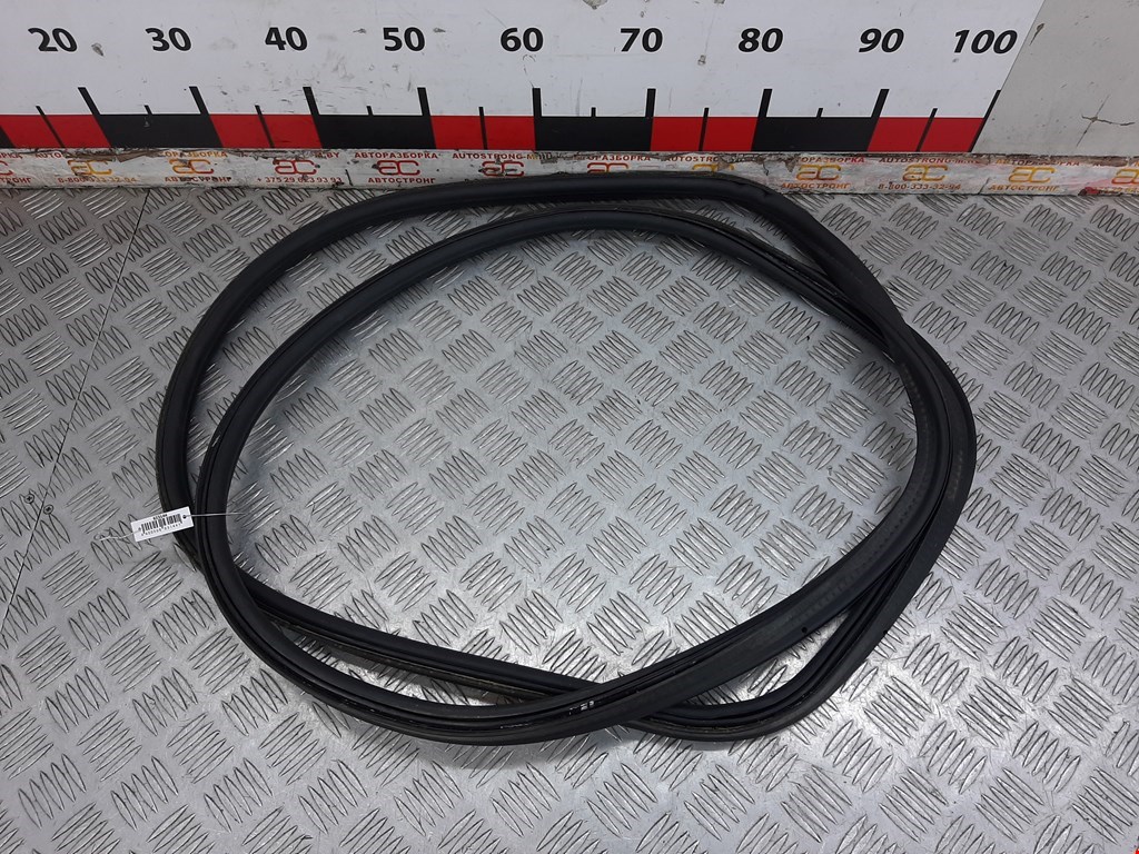 Уплотнитель (наружный) BMW 5er 5 серия F10/F11/F07 2009-2017