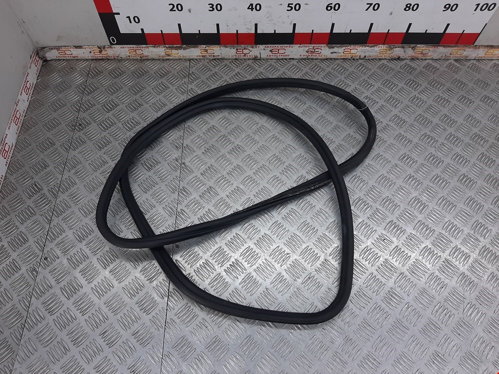 Уплотнитель (наружный) BMW 5er 5 серия F10/F11/F07 2009-2017