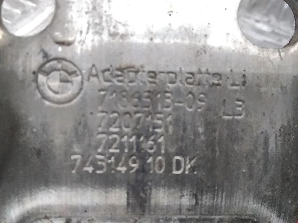 Кронштейн (крепление) радиатора BMW 5er 5 серия F10/F11/F07 2009-2017