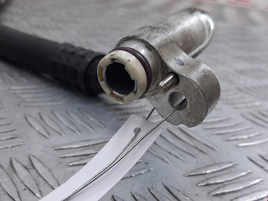 Трубка кондиционера BMW 5er 5 серия F10/F11/F07 2009-2017