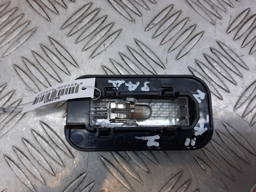 Плафон салонный (салона фонарь) BMW 5er 5 серия GT F07 2009-2016