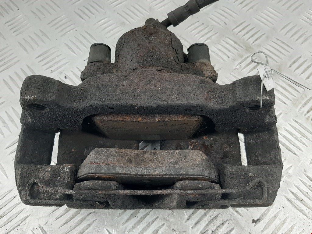 Суппорт передний правый VOLKSWAGEN Golf V Plus 2004-2009