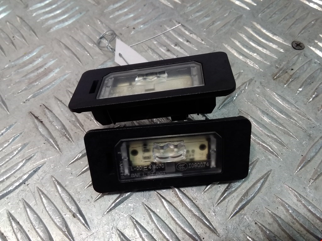 Фонарь подсветки номера BMW 5er 5 серия F10/F11/F07 2009-2017