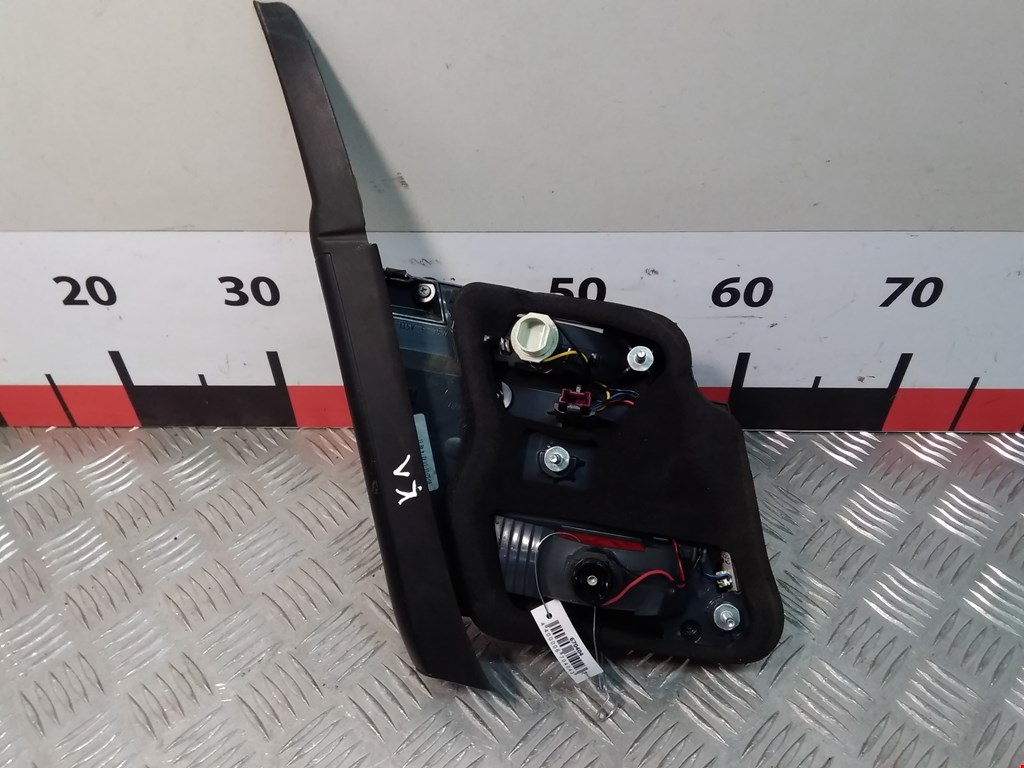 Фонарь задний внутренний правый BMW 7er 7 серия F01/F02/F04 2008-2015