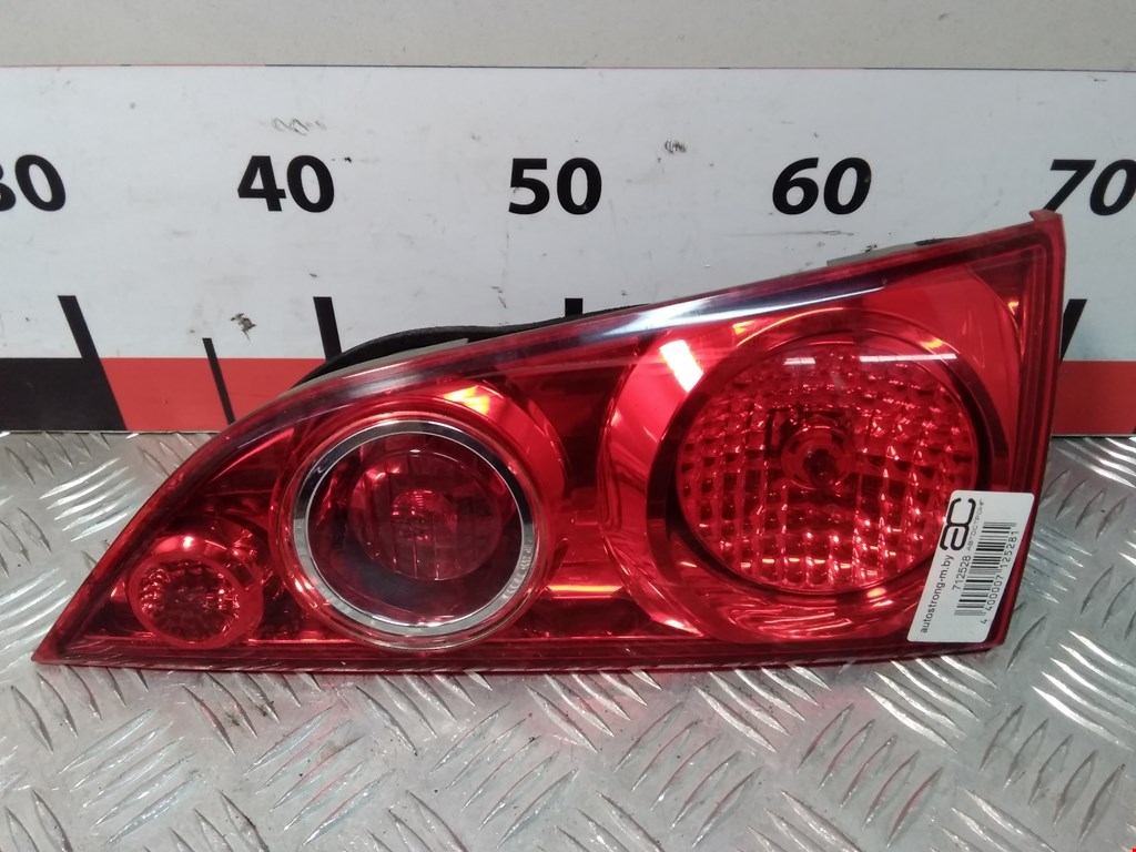 Фонарь задний внутренний правый HONDA Accord VII 2002-2007
